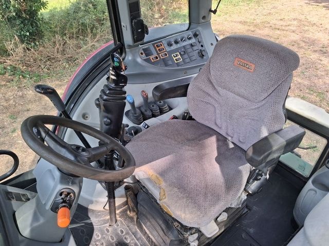 Tracteur chargeur VALTRA N113H3 - photo slide 14