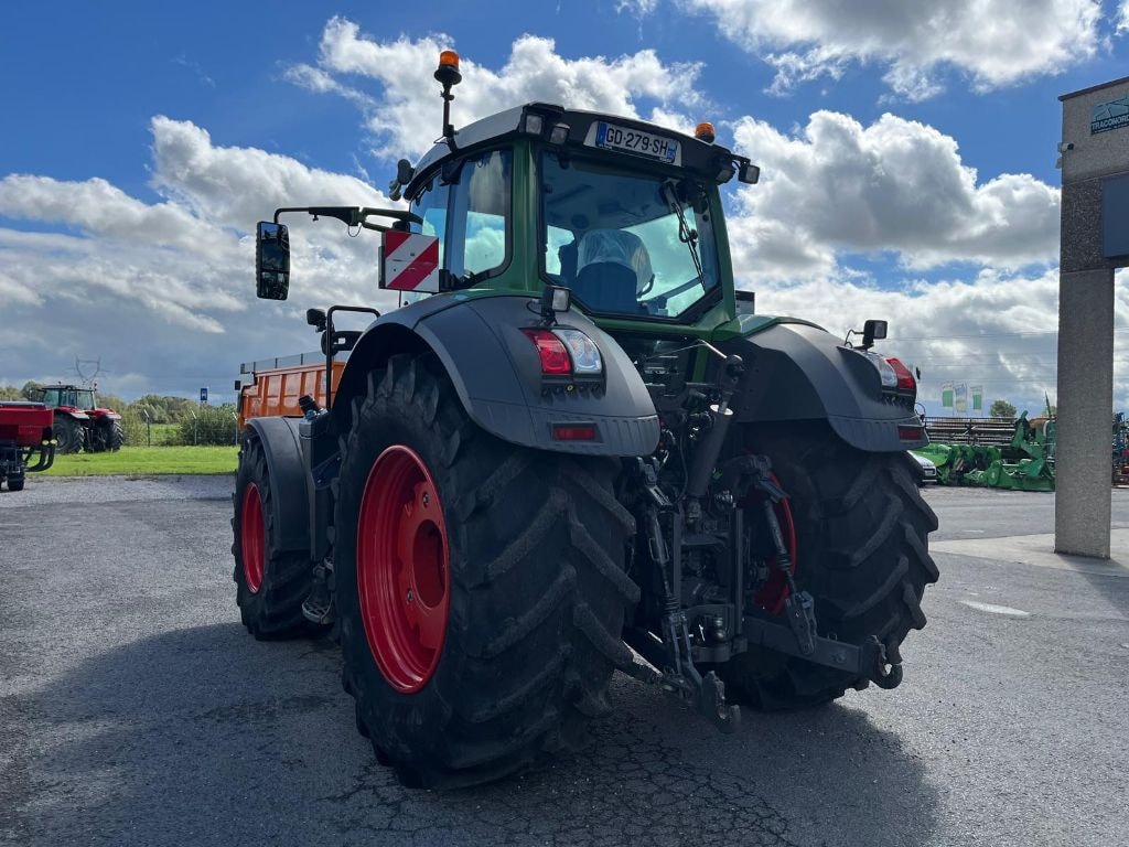 Tracteur FENDT 826 S4 Profi + - photo slide 7
