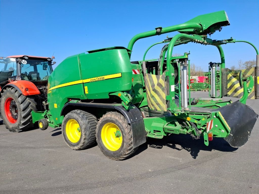Presse enrubanneuse JOHN DEERE C441R - photo slide 3