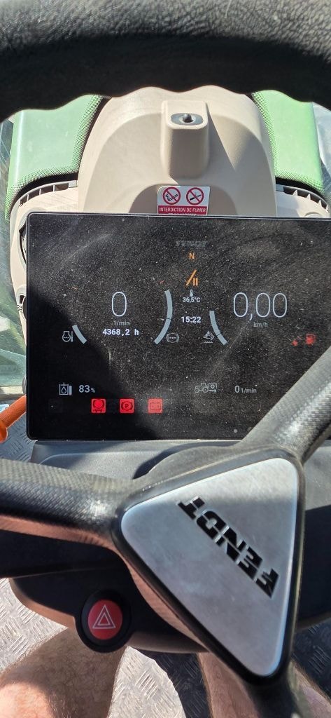 Tracteur FENDT 724 GEN 6 POWER + - photo slide 7