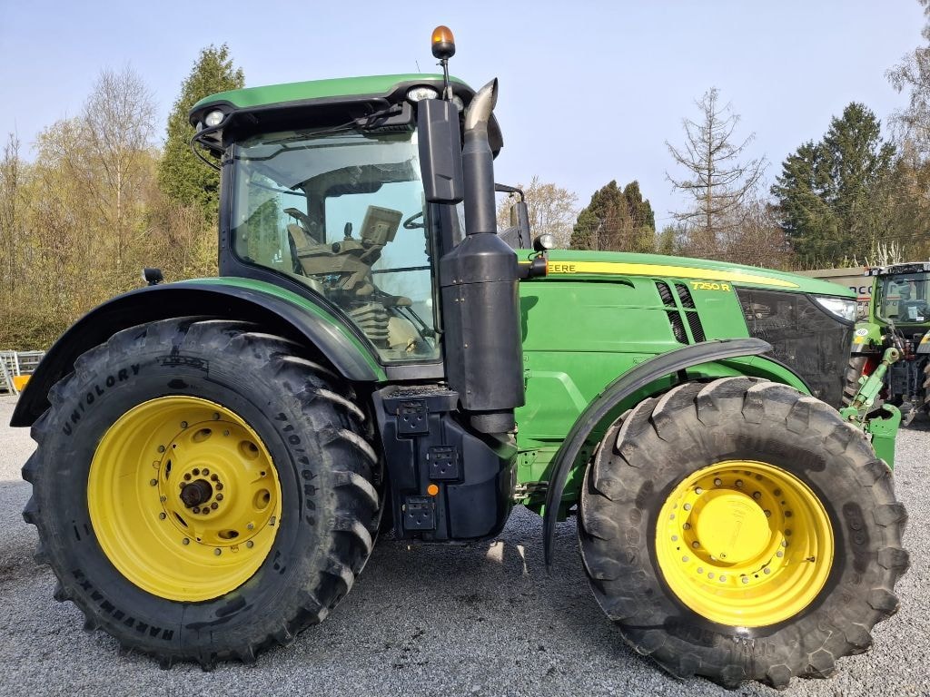 Tracteur JOHN DEERE 7250R - photo slide 7