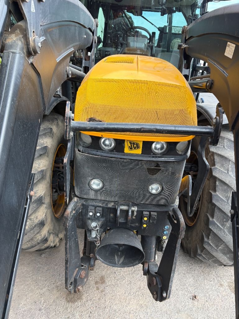 Tracteur JCB FASTRAC 4220 - photo slide 38