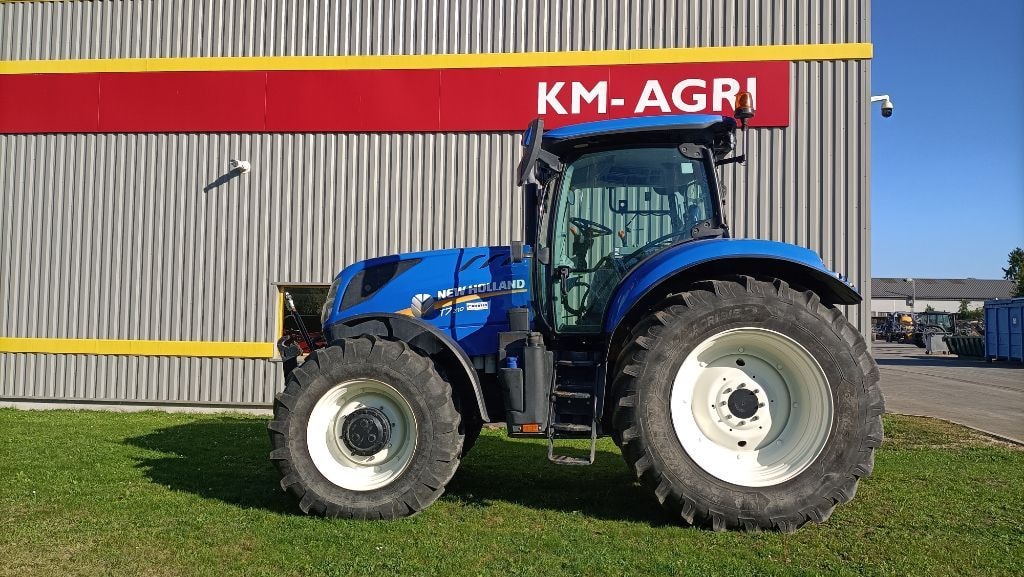 Tracteur NEW HOLLAND T7.210 - photo slide 2