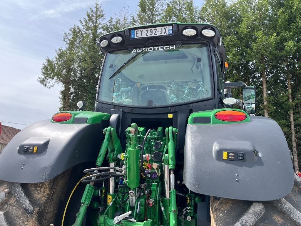 Tracteur JOHN DEERE 6250R - photo slide 9