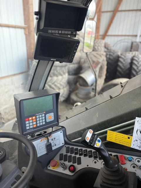 Melangeuse automotrice STORTI DOBERMANN SW200 HS EVO3 - photo slide 8