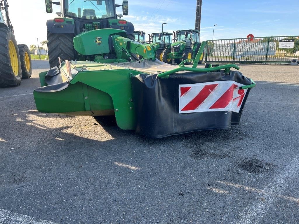 Faucheuse conditionneuse JOHN DEERE FC331 - photo slide 4