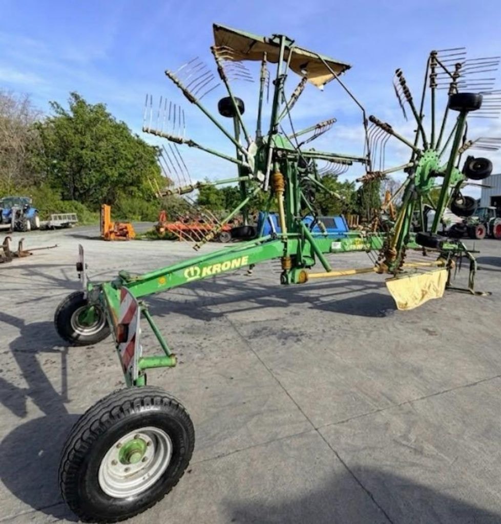 Andaineur KRONE SWADRO 810 - photo slide 7