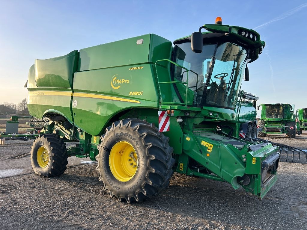 Moissonneuse JOHN DEERE S680 HM NON CONVENTIONNEL - photo slide 3