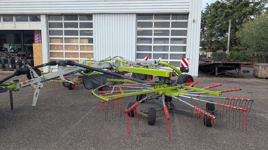 Andaineur CLAAS Liner 3100 - photo slide 3