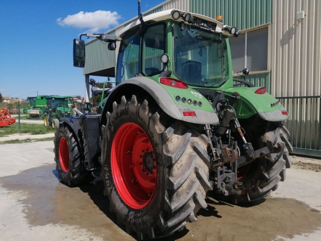 Tracteur FENDT 718 VARIO PROFI + - photo slide 20