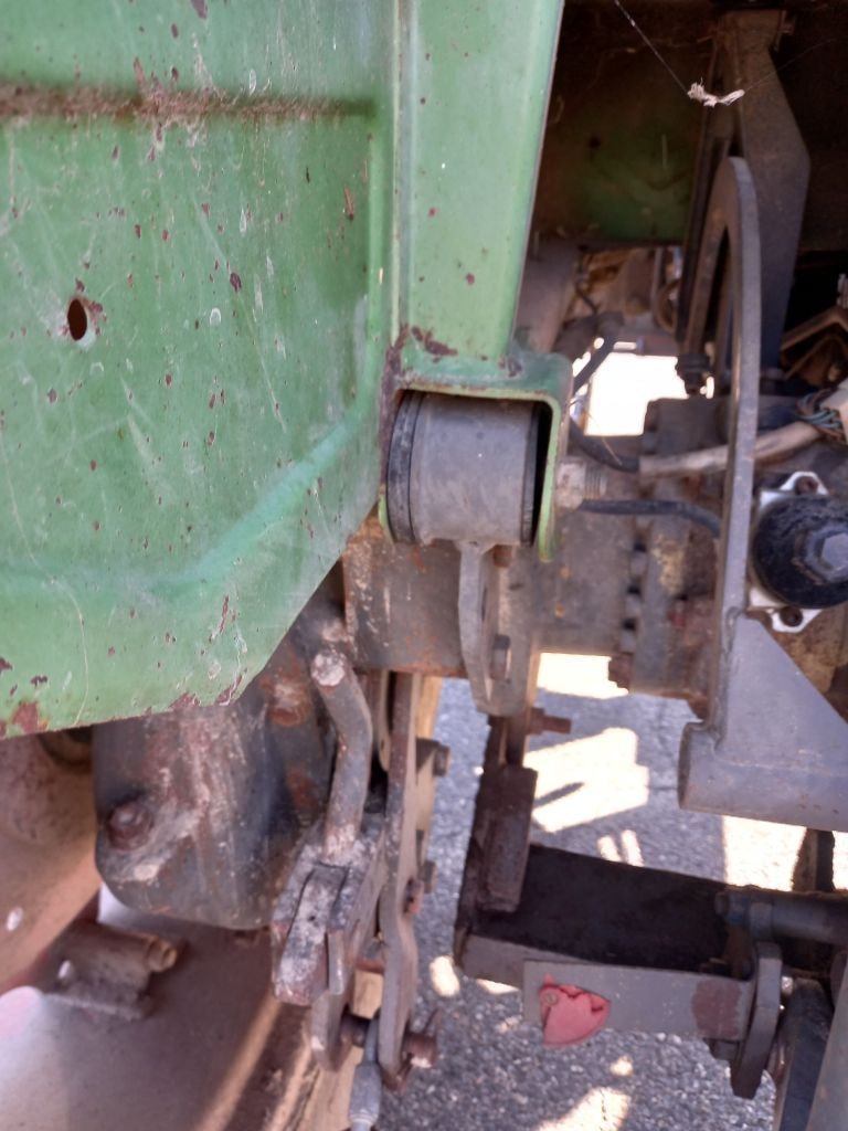 Tracteur chargeur FENDT FARMER 306 LS EHR B - photo slide 14