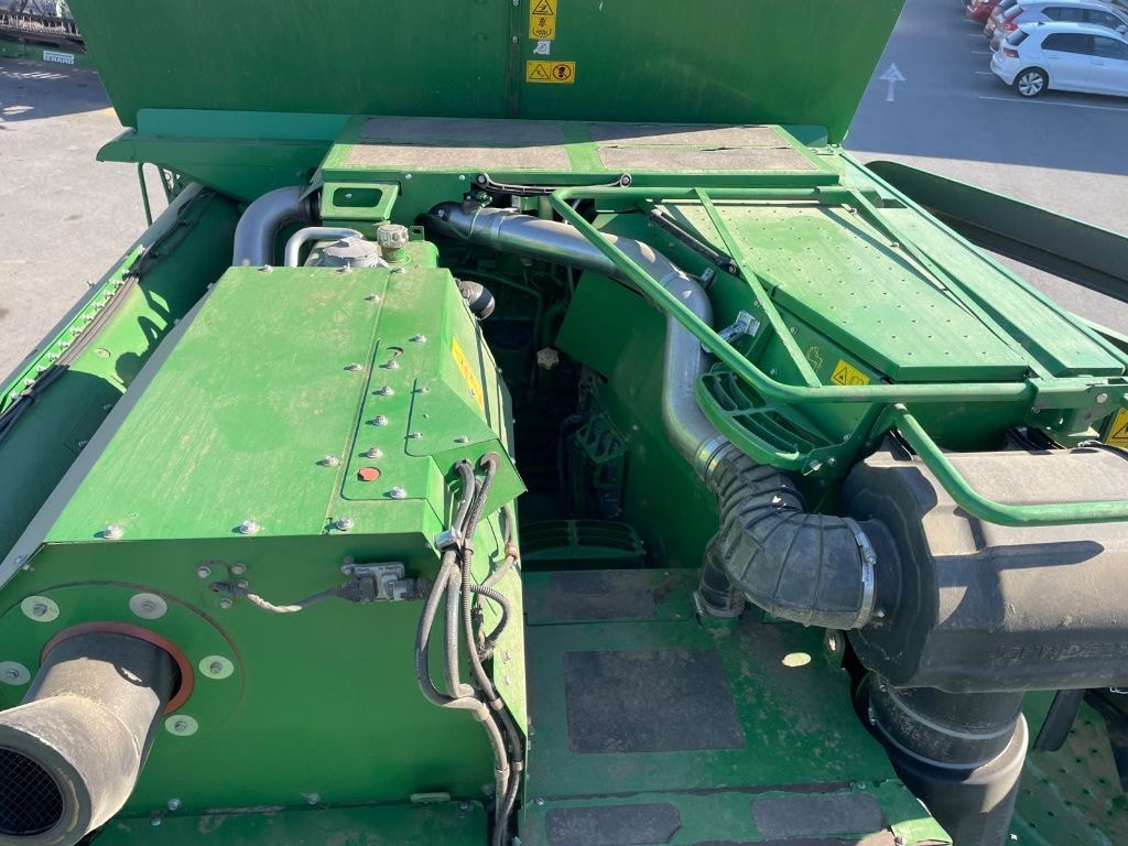 Moissonneuse JOHN DEERE T560i - photo slide 14