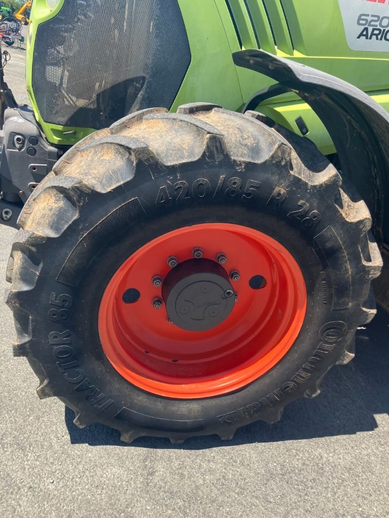 Tracteur CLAAS ARION 620 - photo slide 9