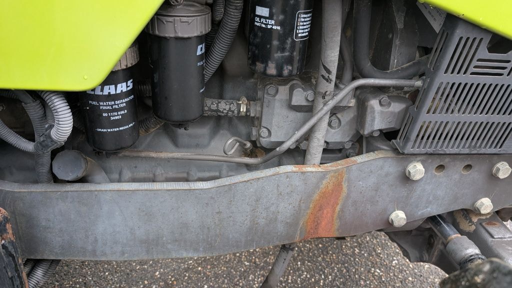 Tracteur CLAAS ARION 620 CIS - photo slide 16