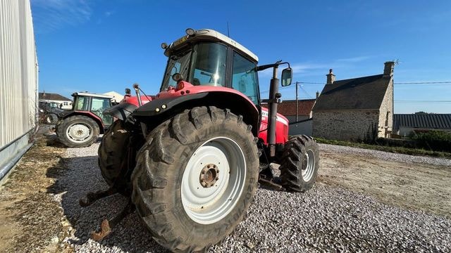 Tracteur MASSEY FERGUSON 6485 - photo slide 2