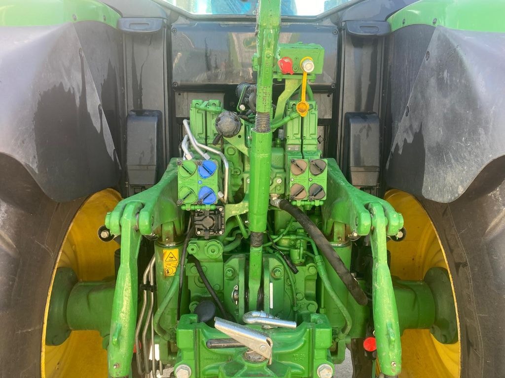 Tracteur JOHN DEERE 6155M - photo slide 19