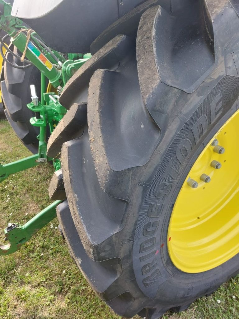 Tracteur JOHN DEERE 6R120 - photo slide 6