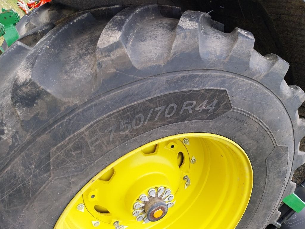 Tracteur JOHN DEERE 8R 370 - photo slide 13