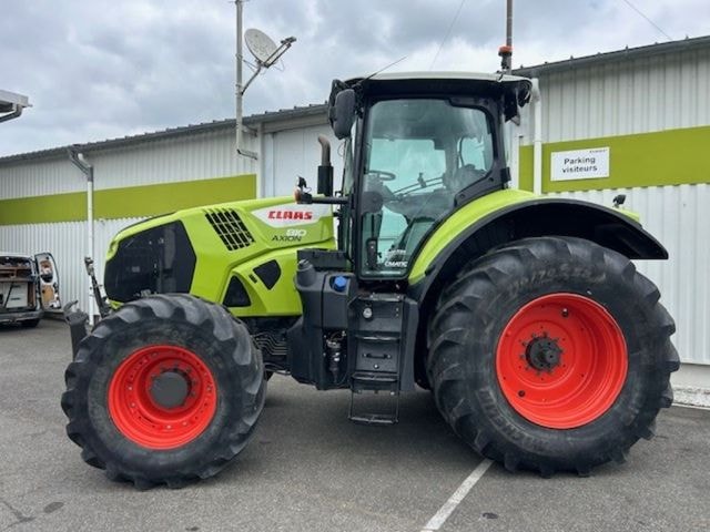 Tracteur CLAAS AXION 810 CMATIC - photo slide 2
