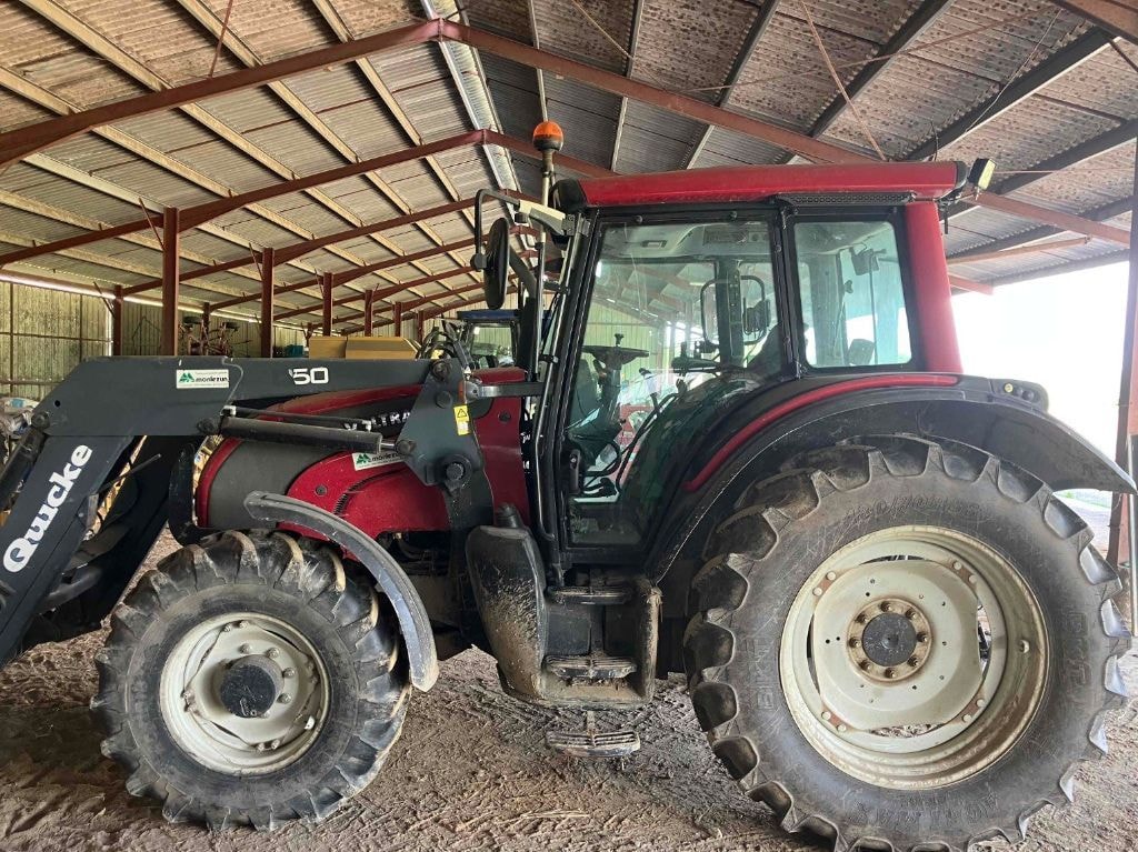 Tracteur chargeur VALTRA N91 - photo slide 1
