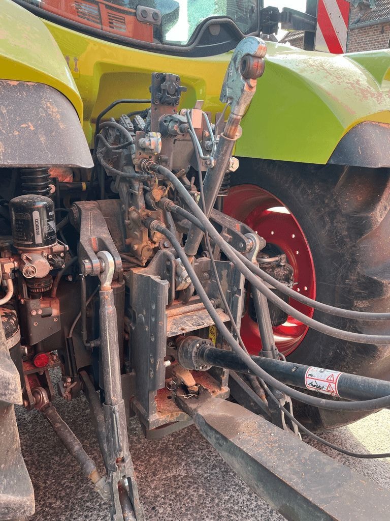 Tracteur CLAAS Arion 630 cmatic - photo slide 17