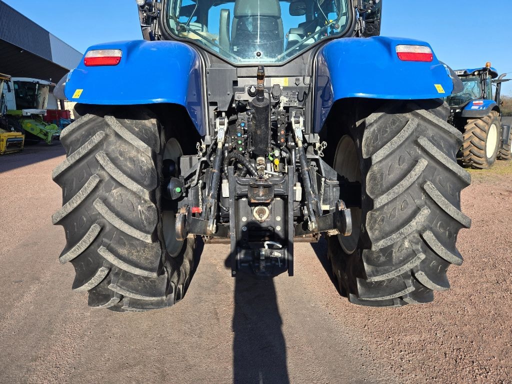 Tracteur NEW HOLLAND T7.210 AC - photo slide 4