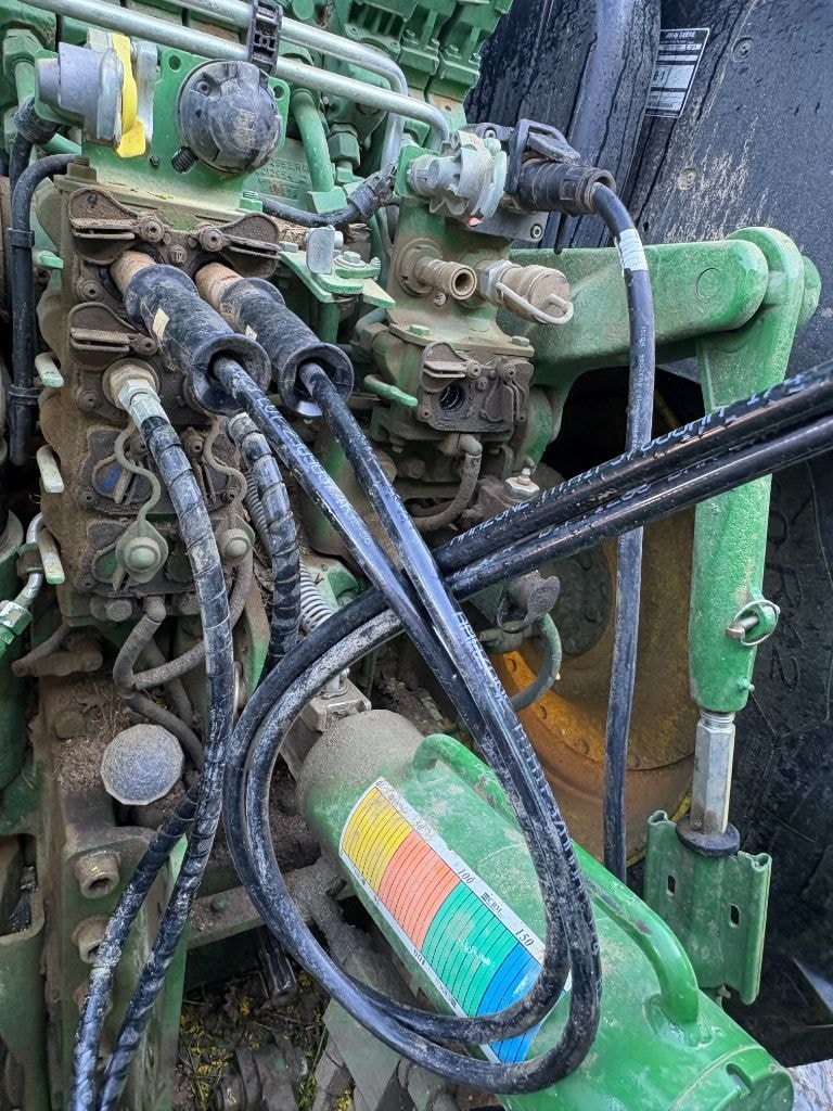 Tracteur JOHN DEERE 6155R - photo slide 10