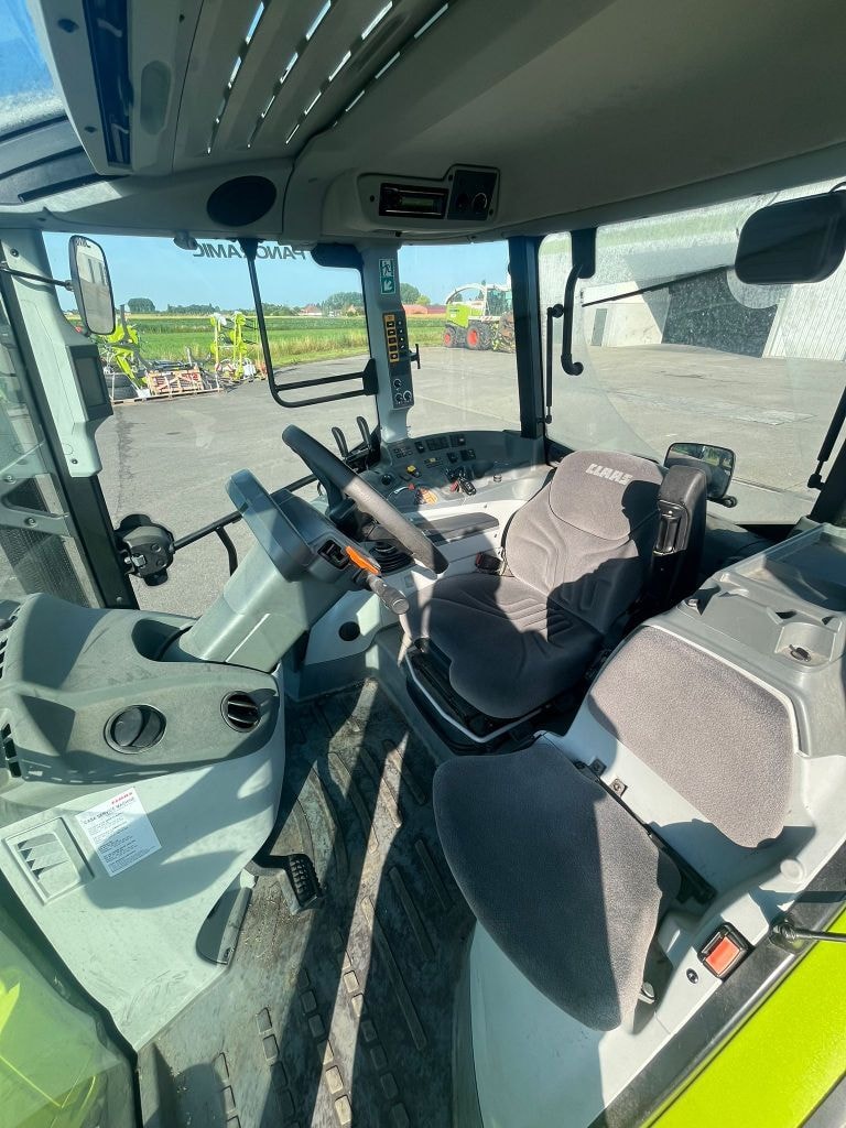 Tracteur CLAAS ARION 430 CIS - photo slide 13