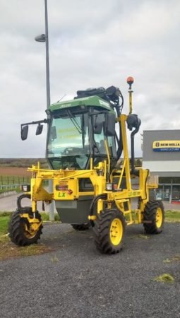 Tracteur enjambeur CMC LX 100 - photo slide 1