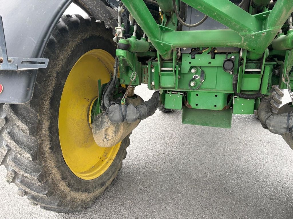 Pulverisateur automoteur JOHN DEERE 4040i - photo slide 24