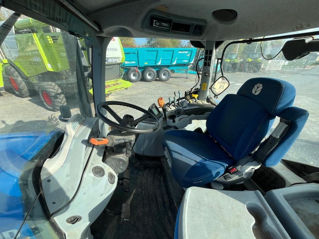 Tracteur NEW HOLLAND T7.210 - photo slide 13