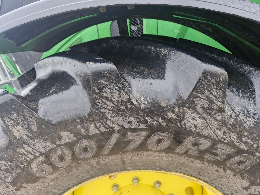Tracteur JOHN DEERE 6250R - photo slide 11