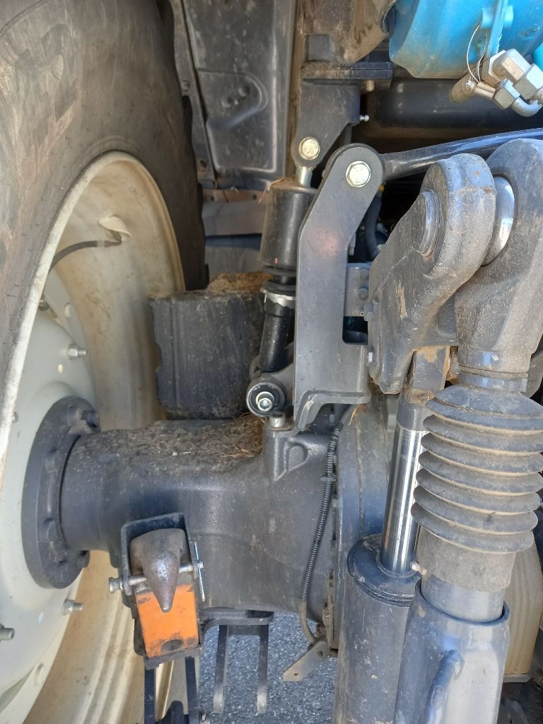 Tracteur VALTRA T 214 DIRECT SMARTTOUCH - photo slide 14