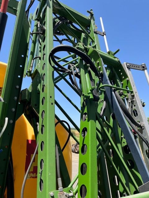 Pulverisateur AMAZONE Uf1200 - photo slide 11