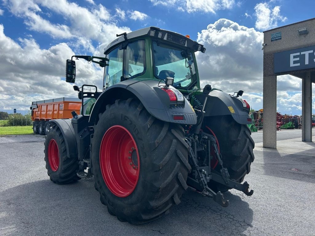 Tracteur FENDT 824 VARIO PROFI + - photo slide 7