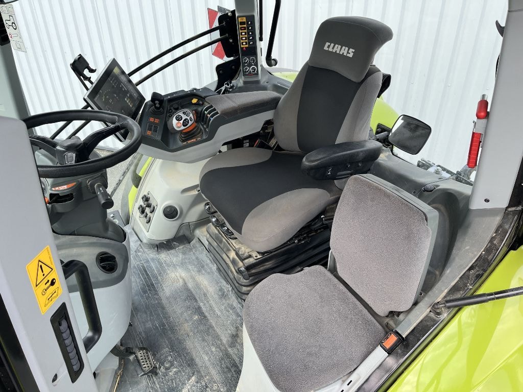 Tracteur CLAAS Axion 850 C-Matic Cemis - photo slide 8