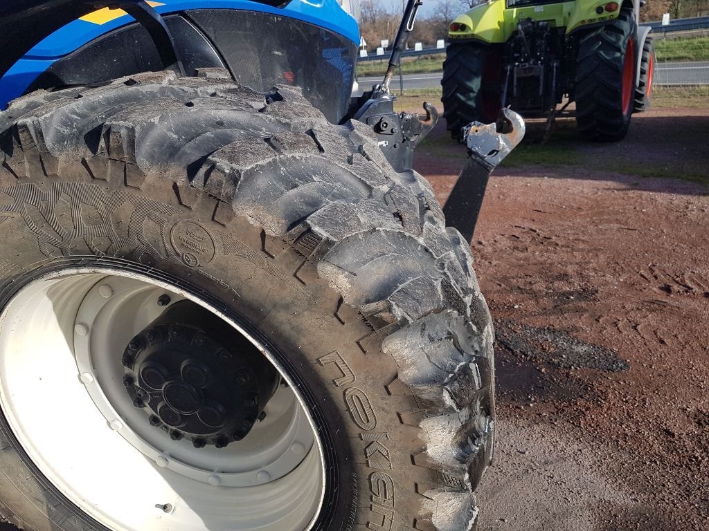 Tracteur NEW HOLLAND T7.270 AC - photo slide 9