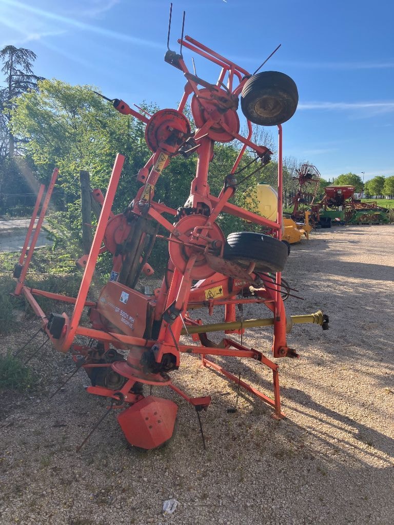 Faneuse KUHN Gf 5801 MH - photo slide 6