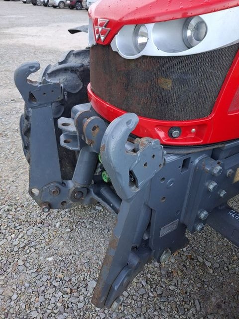 Tracteur MASSEY FERGUSON 5612 DYNA-4 ESSENTIAL - photo slide 17
