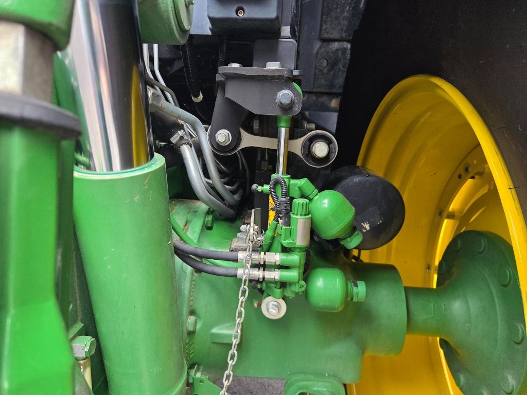 Tracteur JOHN DEERE 6r215 - photo slide 18