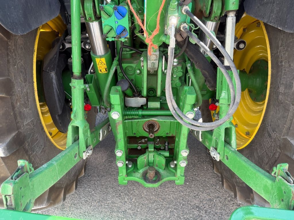 Tracteur JOHN DEERE 6130M - photo slide 10