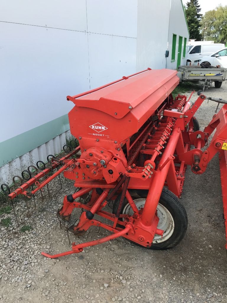 Herse rotative KUHN HRB 302 - photo slide 16