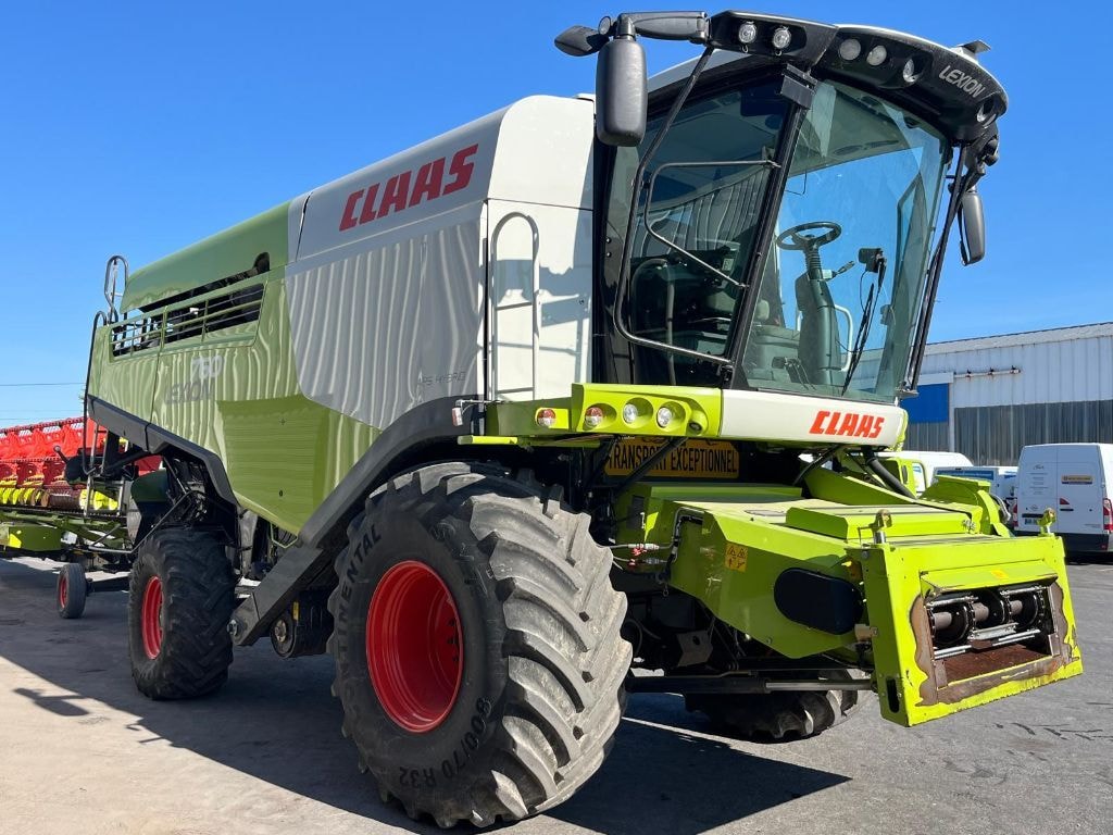 Moissonneuse CLAAS LEXION 760 - photo slide 7