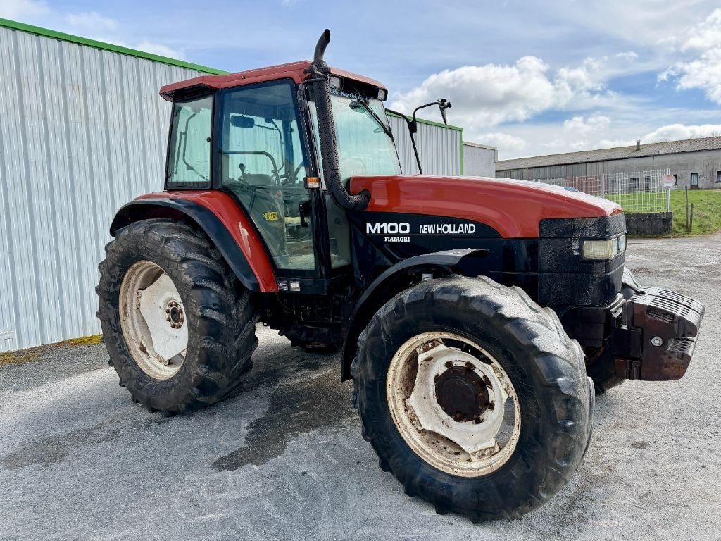Tracteur NEW HOLLAND M100 - photo slide 10