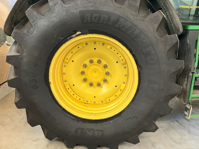 Tracteur JOHN DEERE 6250R - photo slide 10