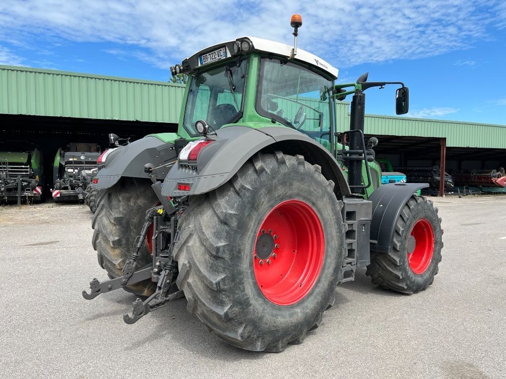 Tracteur FENDT 828 VARIO PROFI - photo slide 6