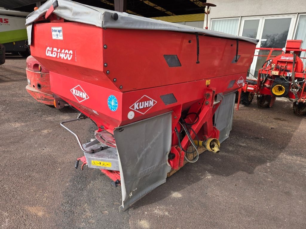 Epandeur engrais KUHN AXERA M/W GLB1400 - photo slide 18