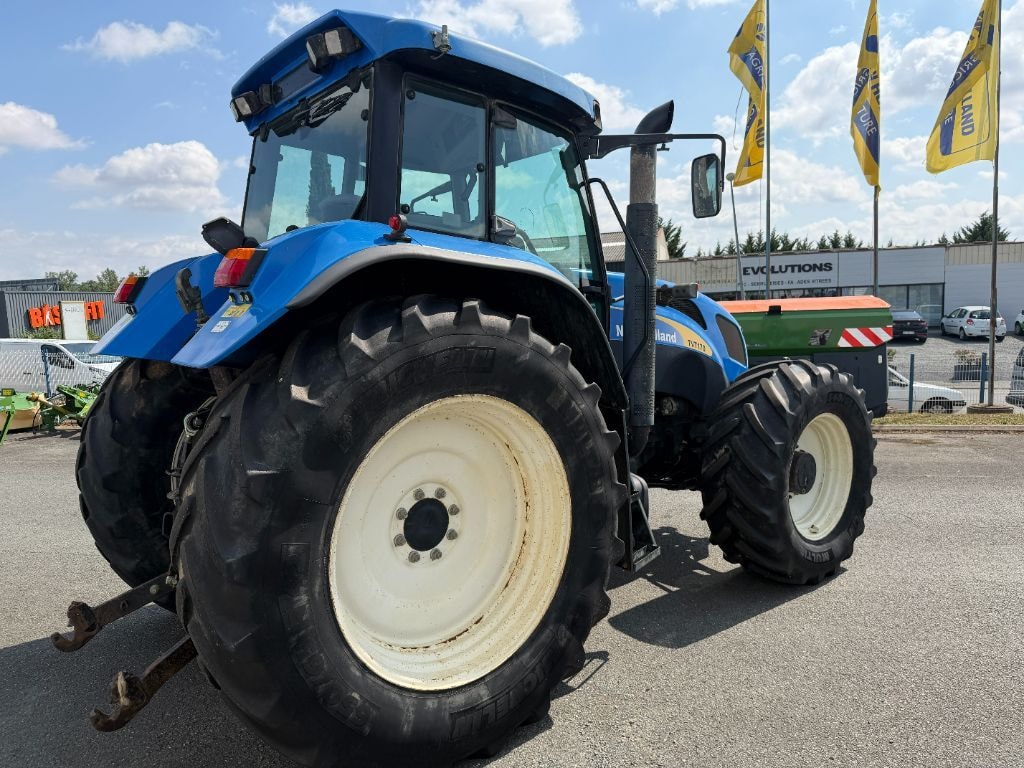 Tracteur NEW HOLLAND TVT170 - photo slide 2
