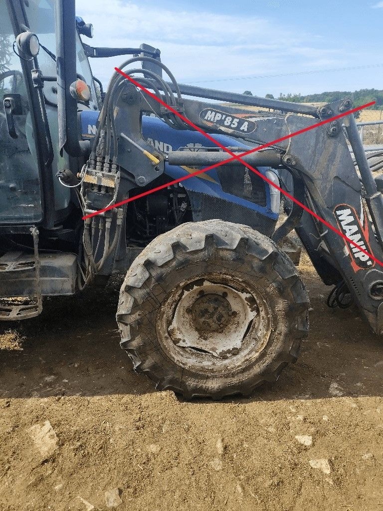 Tracteur NEW HOLLAND T4.85 - photo slide 3
