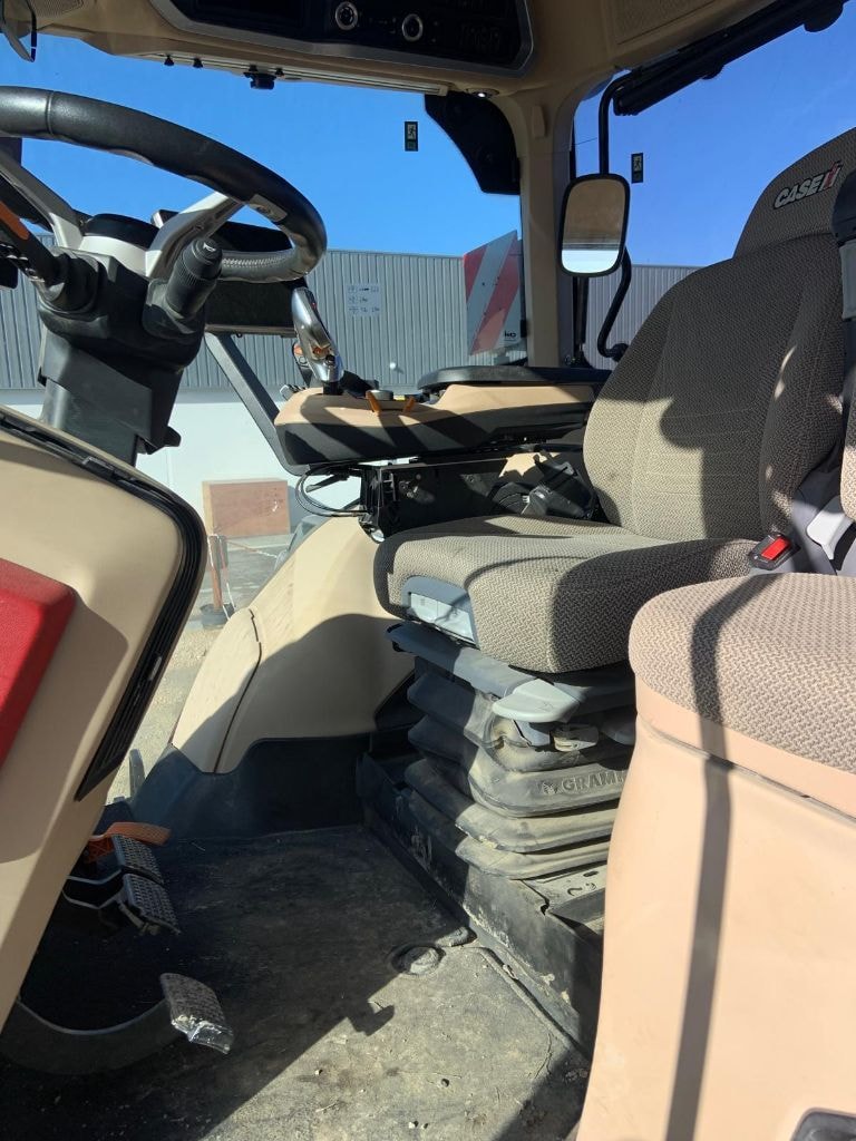 Tracteur CASE IH OPTUM 270 CVX - photo slide 25